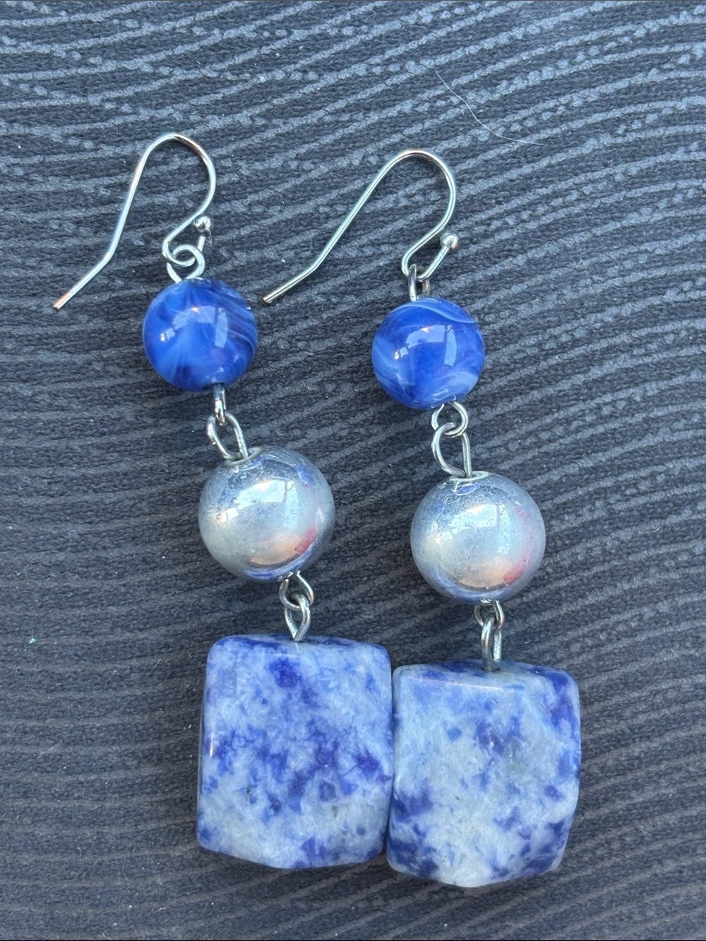 Vintage 1980’s SODALITE Blue Stone Drop Earrings Silvertone Dangle Dangly